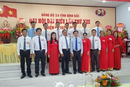 Kiên Giang: Đảng bộ xã Vĩnh Bình Bắc (Vĩnh Thuận) xây dựng Đảng bộ trong sạch, vững mạnh