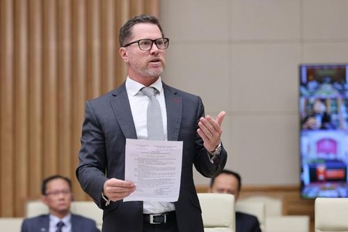 HSBC: Cần kể câu chuyện thành công của Việt Nam ra thế giới