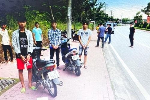 Rủ nhau đi cắm trại rồi bàn chuyện... cướp tài sản