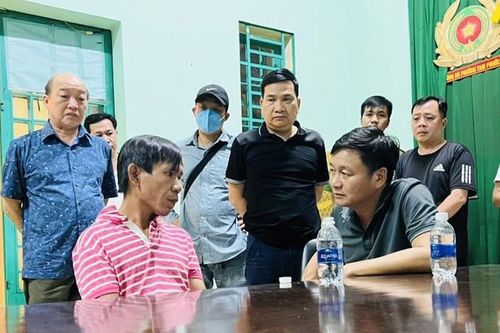 Cướp ngân hàng: Từ mua xe phân khối lớn đến giả thọt chân