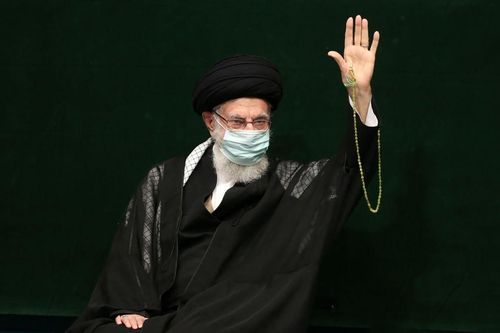 Lãnh đạo tối cao Iran tái xuất