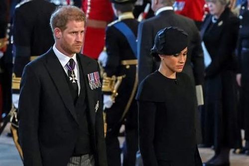 Harry và Meghan không được mời dự tiệc của vua Charles