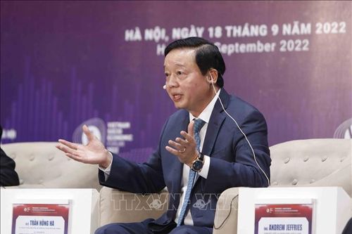 Diễn đàn Kinh tế - Xã hội Việt Nam 2022: Rà soát lại về định giá đất đai