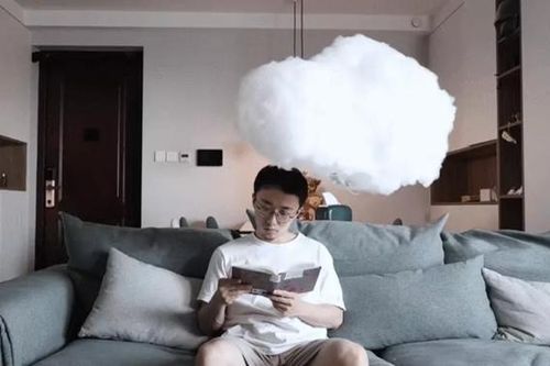 Chàng trai nghỉ việc ở công ty công nghệ, về nhà nuôi đám mây làm thú cưng