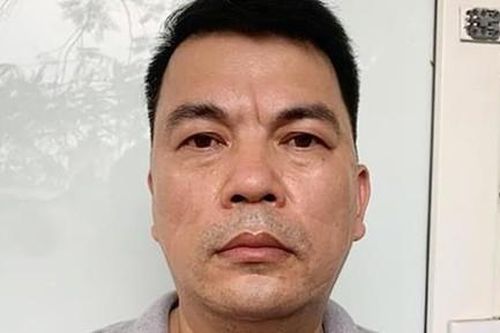Chiếm đoạt 40.000 USD bằng chiêu 'nổ' có quan hệ để chạy dự án