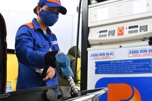 Nghiên cứu trình Quốc hội giảm thêm các loại thuế xăng dầu kỳ họp tới