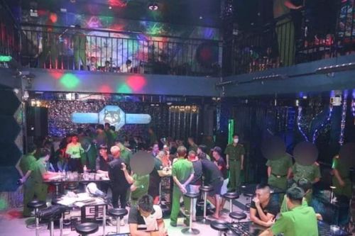57 người phê ma túy trong vũ trường trá hình Jet Lounge