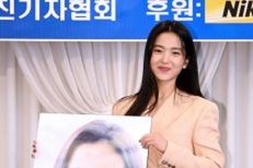 Kim Tae Ri - Gương mặt ăn ảnh nhất năm của Hàn Quốc