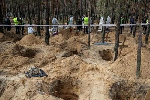 Nga bác cáo buộc 'có liên quan đến vụ tìm thấy ngôi mộ tập thể ở Kharkov'
