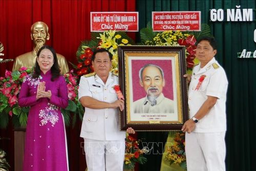 Phó Chủ tịch nước Võ Thị Ánh Xuân dự Lễ kỷ niệm 60 năm thành lập Lữ đoàn 962, Quân khu 9