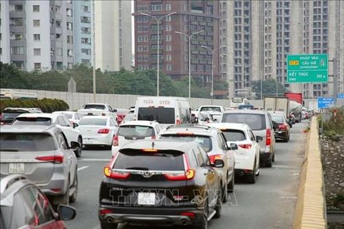 Bộ Tài chính dự thảo quy định tiêu chuẩn, định mức sử dụng ô tô công