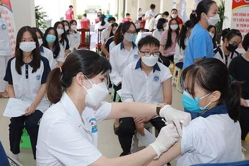 Nguyên nhân thiếu vaccine Moderna tiêm cho trẻ