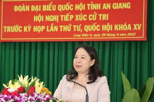 Phó Chủ tịch nước Võ Thị Ánh Xuân tiếp xúc cử tri An Giang