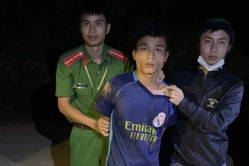 Đội mưa bắt trộm, Công an được dân khen
