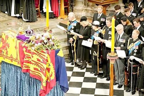 96 hồi chuông tiễn biệt Nữ hoàng Elizabeth II