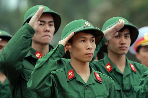 Tạm hoãn xét nghĩa vụ quân sự theo đề xuất của Bộ GD&ĐT