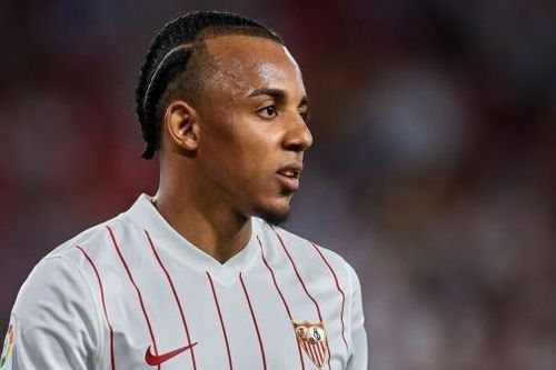 Chuyển nhượng cầu thủ ngày 20/9: Man City đua giành Milan Skriniar; MU khó có tân binh; Jules Kounde thích HLV Xavi