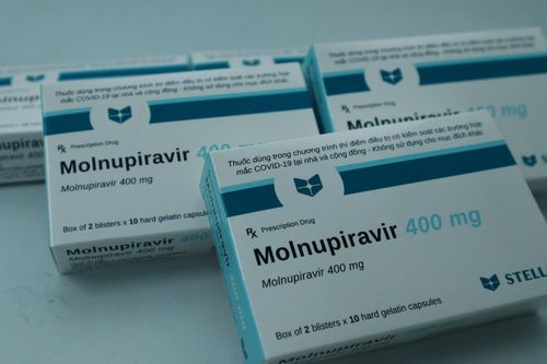 Bị phạt hàng chục triệu đồng vì mua bán thuốc điều trị Covid-19