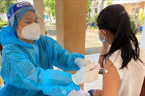 Long An: Tăng cường công tác tiêm chủng vaccine phòng COVID-19