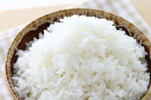 Chuyên gia dinh dưỡng: 'Ăn cơm nguội hâm nóng gây ung thư' là thông tin không có căn cứ khoa học