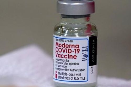 Thiếu vaccine Moderna, 116.000 trẻ bị trễ tiêm mũi 2 phòng Covid-19: Bộ Y tế nói gì?
