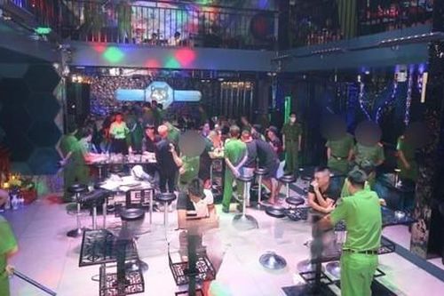 Ninh Bình: 57 thanh niên dương tính ma túy tại quá bar