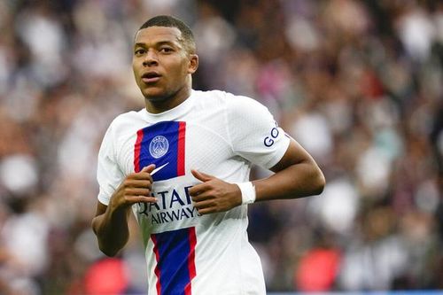 Mbappe 'thắng' Liên đoàn Bóng đá Pháp