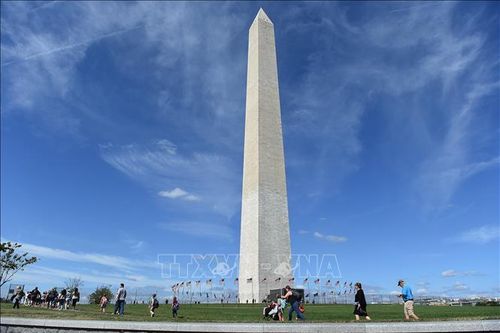 Đài tưởng niệm Washington bị phá hoại