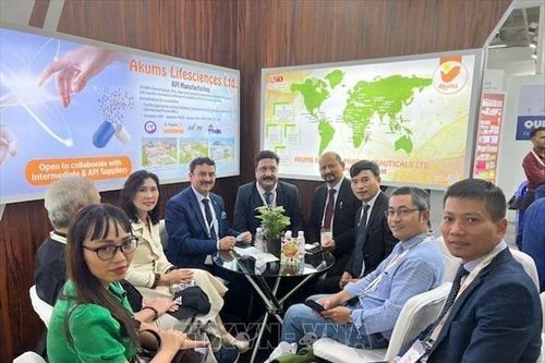 Đoàn doanh nghiệp Việt Nam dự Hội chợ triển lãm quốc tế Dược phẩm và Y tế 2022 tại Ấn Độ
