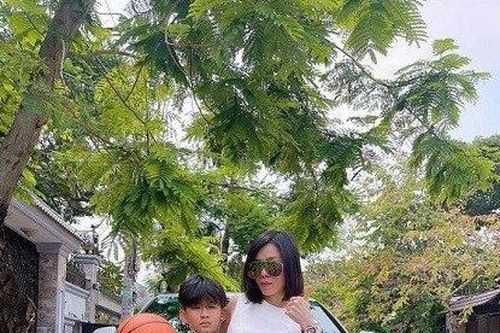Ca sĩ Lệ Quyên tiết lộ điều bất ngờ về con trai 11 tuổi