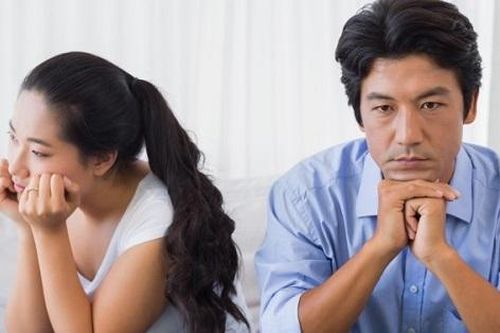 Vui mừng báo được thăng chức, tôi bị chồng đáp một câu phũ phàng