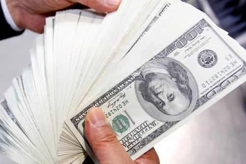 Đồng USD tăng giá 'phà hơi nóng' vào kinh tế toàn cầu