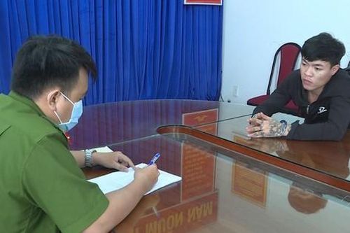 Bắt kẻ cướp xe máy của tài xế xe ôm ở TPHCM