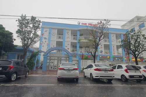 Tạm đình chỉ một giáo viên ở Thái Bình nghi dùng vật nhọn bạo lực với trẻ