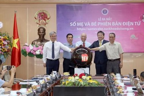 Sổ Mẹ và Bé phiên bản điện tử - phần không tách rời của Hồ sơ sức khỏe toàn dân