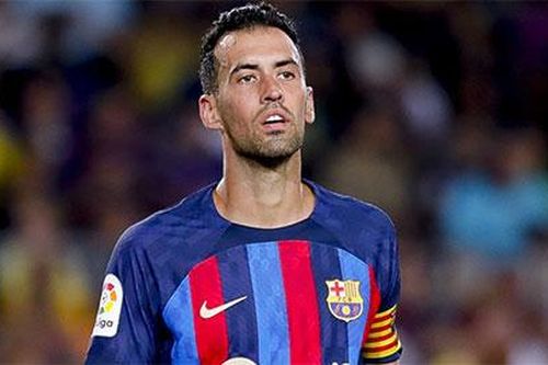 Busquets xác nhận chia tay Barcelona mùa hè 2023