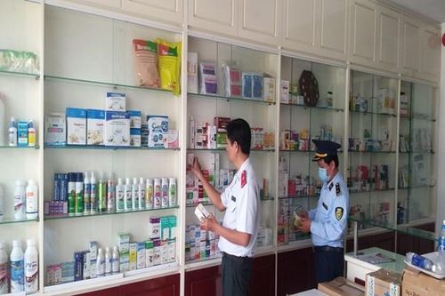 Xử phạt 2 cơ sở buôn bán thuốc thú y vi phạm về chất lượng