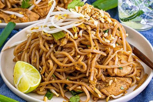 Pad Thái - món ăn không thể bỏ lỡ của xứ chùa vàng