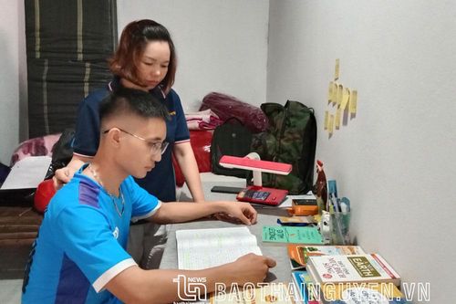 Vốn chính sách tiếp sức cho trò nghèo