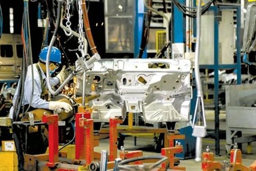Phát triển công nghiệp hỗ trợ, giảm phụ thuộc vào nguyên liệu nhập khẩu