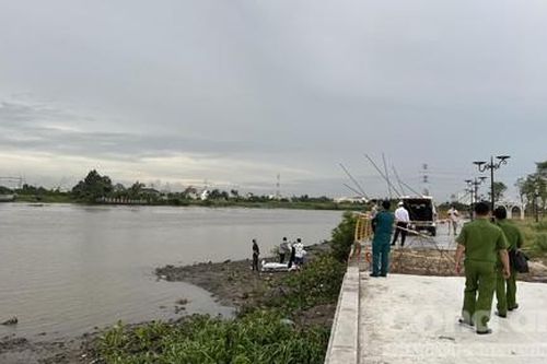 Phát hiện thi thể người đàn ông gần 50 tuổi nổi trên sông Sài Gòn