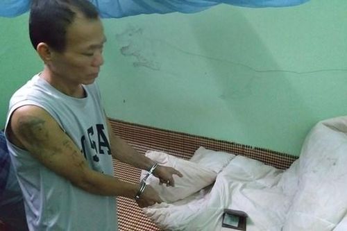 Cảnh sát mật phục, triệt phá điểm bán lẻ ma túy phức tạp