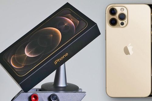 Huy động gần 700 tỷ đồng trả nợ tiền mua hàng Apple