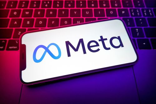 Meta bị kiện vì tìm cách theo dõi người dùng