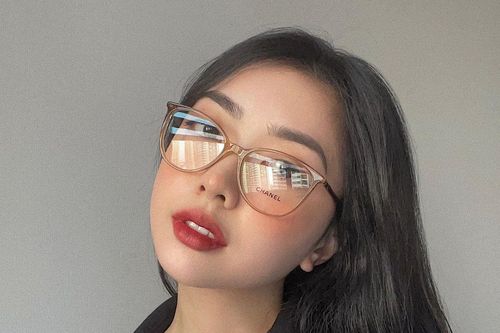 Nhan sắc ngày càng xinh đẹp, chuẩn hotgirl của vợ Hà Đức Chinh
