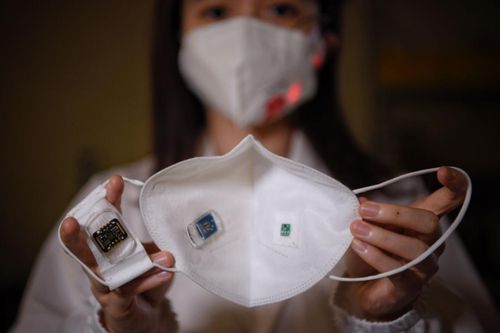Các nhà khoa học Trung Quốc phát triển khẩu trang phát hiện virus