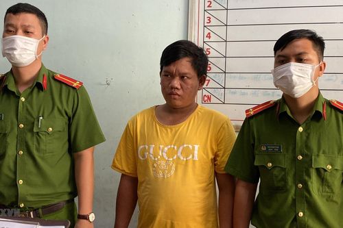 Bắt tạm giam đối tượng sử dụng tài liệu giả của cơ quan, tổ chức