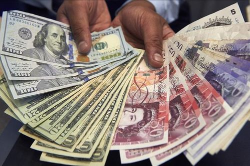Đồng bảng Anh chạm mức thấp nhất 37 năm so với đồng USD