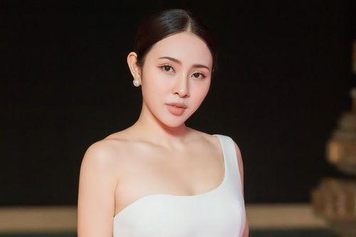 Bảo Trâm Idol khiến hội chị em ghen tị 'đỏ mắt' khi khoe làn da 'không tì vết'