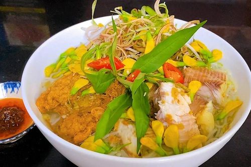 Cầm lòng không nổi với 6 món ăn trứ danh khi du lịch Châu Đốc